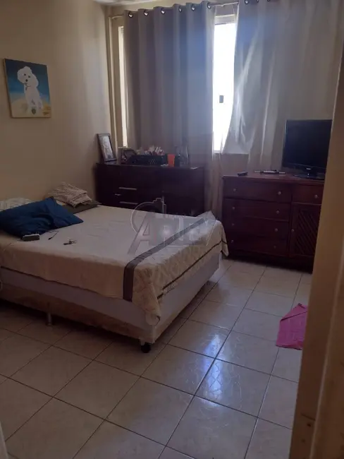 Foto 8 de Casa com 3 quartos à venda em Centro, Montes Claros - MG