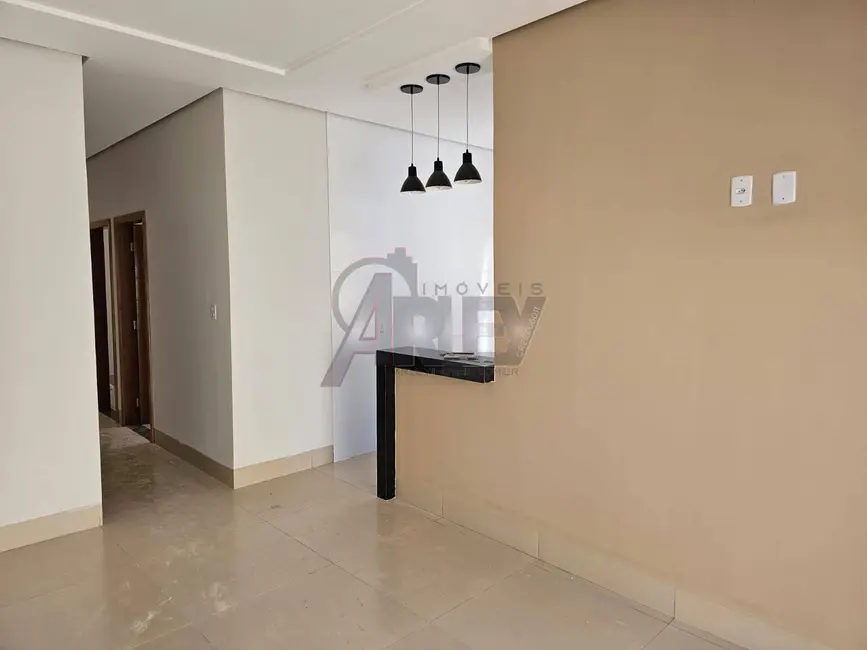 Foto 7 de Casa com 3 quartos à venda, 126m2 em Montes Claros - MG