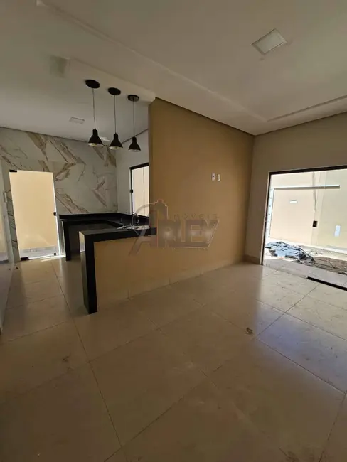 Foto 4 de Casa com 3 quartos à venda, 126m2 em Montes Claros - MG