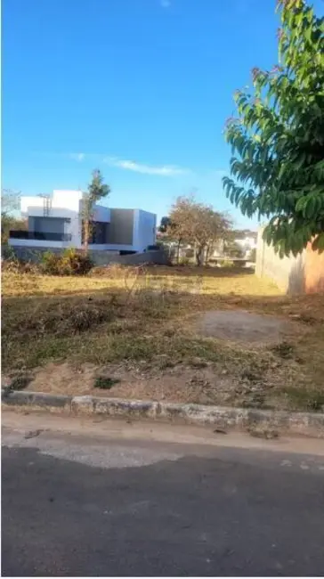 Terreno / Lote à venda, 360m2 em Montes Claros - MG - imagem 8 Foto 8 de Terreno / Lote à venda, 360m2 em Montes Claros - MG