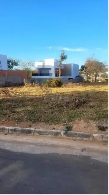 Terreno / Lote à venda, 360m2 em Montes Claros - MG - imagem 9 Foto 9 de Terreno / Lote à venda, 360m2 em Montes Claros - MG