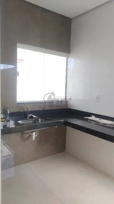 Foto 3 de Casa de Condomínio com 3 quartos à venda, 110m2 em Jardim Primavera, Montes Claros - MG