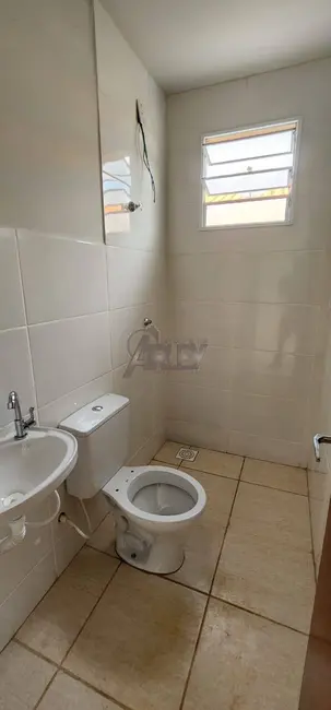 Foto 9 de Casa com 2 quartos à venda, 180m2 em Montes Claros - MG