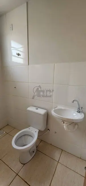 Foto 6 de Casa com 2 quartos à venda, 180m2 em Montes Claros - MG