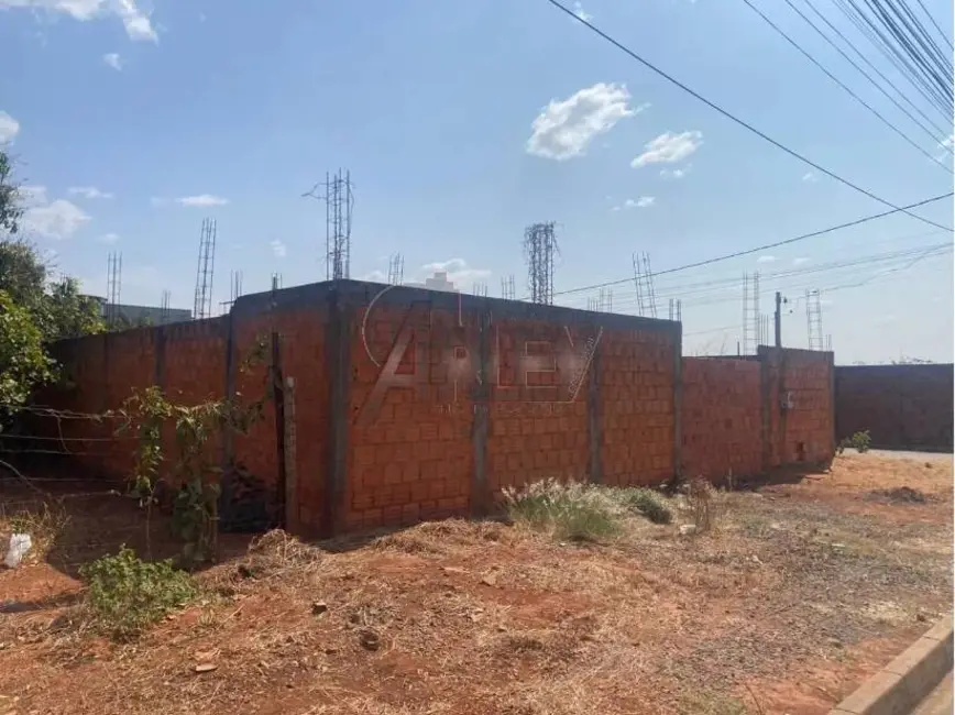 Foto 9 de Terreno / Lote à venda, 180m2 em Jardim Primavera, Montes Claros - MG