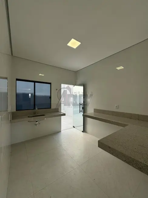 Foto 8 de Casa de Condomínio com 3 quartos à venda em Montes Claros - MG