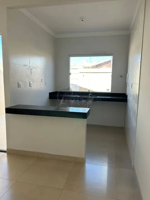 Foto 2 de Casa de Condomínio com 2 quartos à venda em Acácias, Montes Claros - MG