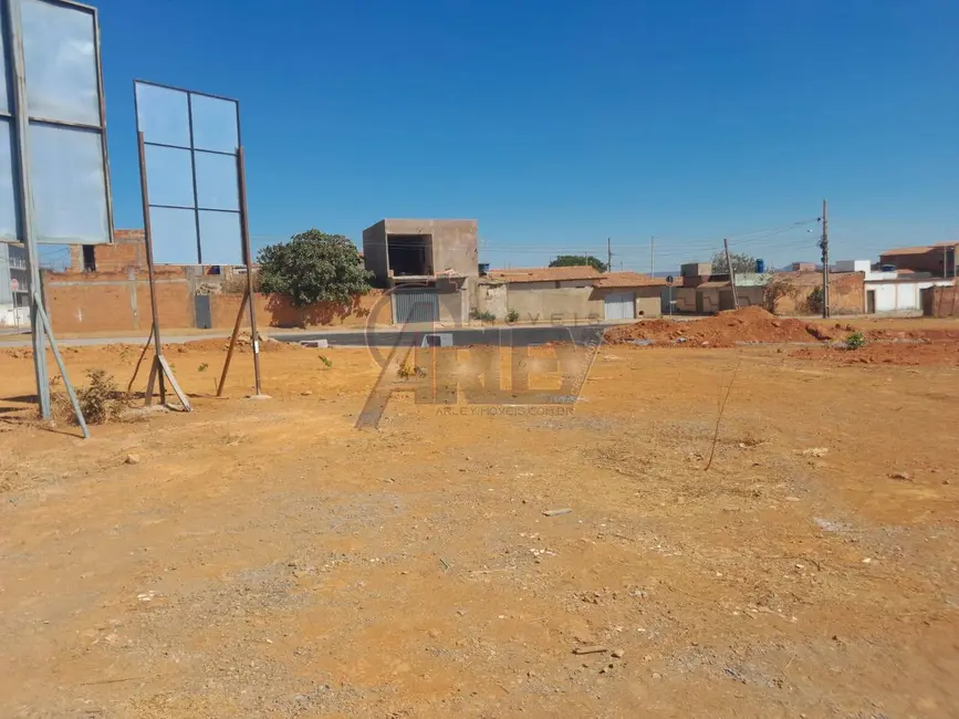 Terreno / Lote à venda, 180m2 em Montes Claros - MG - imagem 7 Foto 7 de Terreno / Lote à venda, 180m2 em Montes Claros - MG