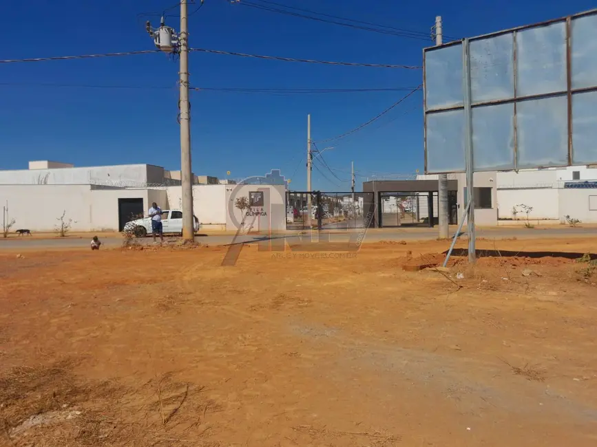 Terreno / Lote à venda, 180m2 em Montes Claros - MG - imagem 6 Foto 6 de Terreno / Lote à venda, 180m2 em Montes Claros - MG