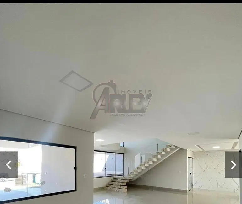 Foto 5 de Casa com 3 quartos à venda em Montes Claros - MG