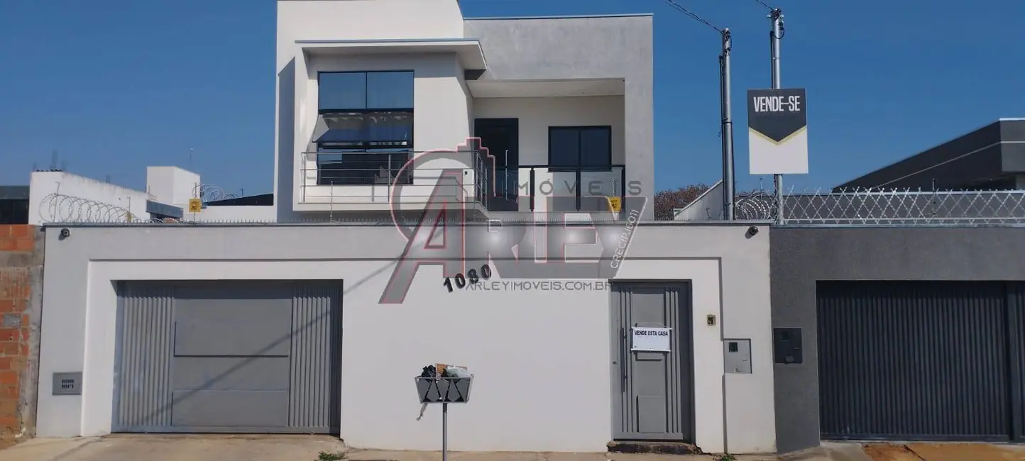 Foto 1 de Casa de Condomínio com 3 quartos à venda em Augusta Mota, Montes Claros - MG