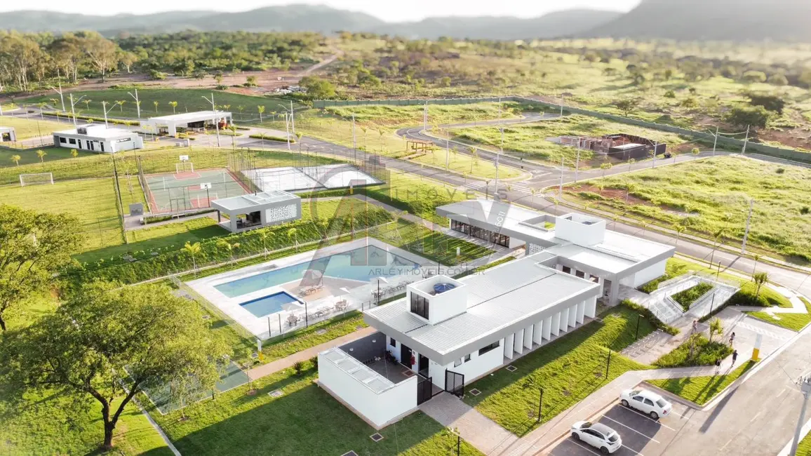 Foto 9 de Terreno / Lote à venda, 300m2 em Montes Claros - MG