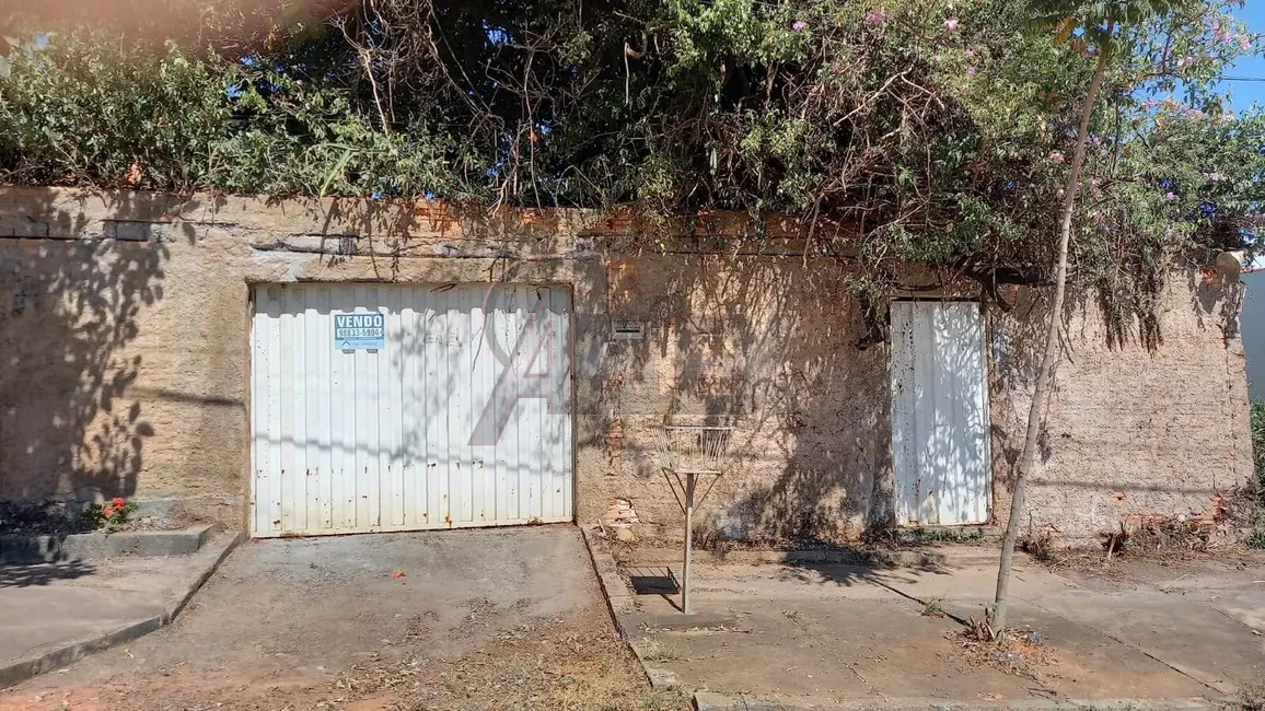 Foto 3 de Casa com 3 quartos à venda e para alugar em Interlagos, Montes Claros - MG