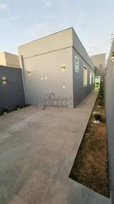 Foto 8 de Casa de Condomínio com 3 quartos à venda, 150m2 em Nossa Senhora das Graças, Montes Claros - MG