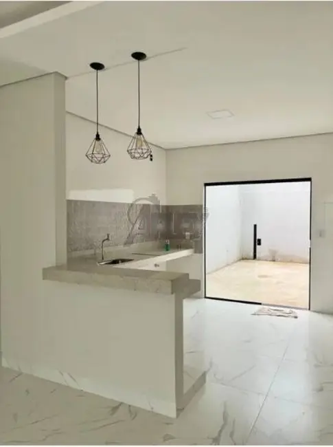 Casa com 2 quartos à venda, 180m2 em Montes Claros - MG - imagem 1 Foto 1 de Casa com 2 quartos à venda, 180m2 em Montes Claros - MG