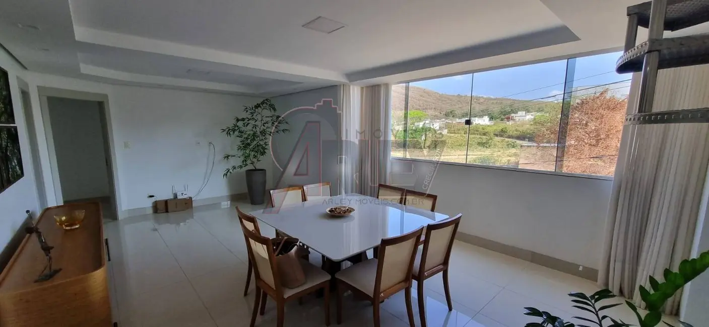 Foto 3 de Cobertura com 4 quartos à venda em Ibituruna, Montes Claros - MG