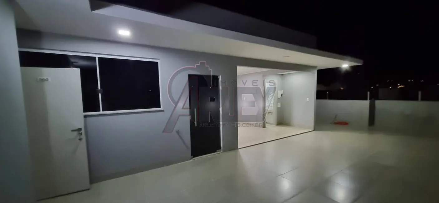 Foto 5 de Cobertura com 4 quartos à venda em Ibituruna, Montes Claros - MG