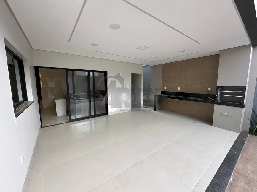 Foto 8 de Casa de Condomínio com 3 quartos à venda, 300m2 em Morada do Sol, Montes Claros - MG