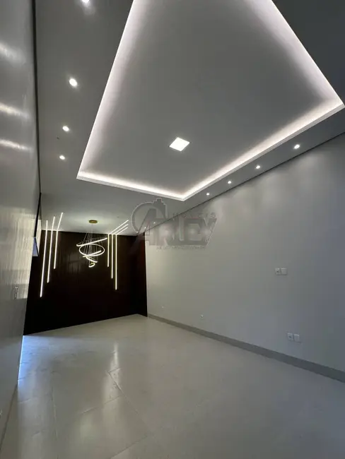 Foto 6 de Casa de Condomínio com 3 quartos à venda, 300m2 em Morada do Sol, Montes Claros - MG