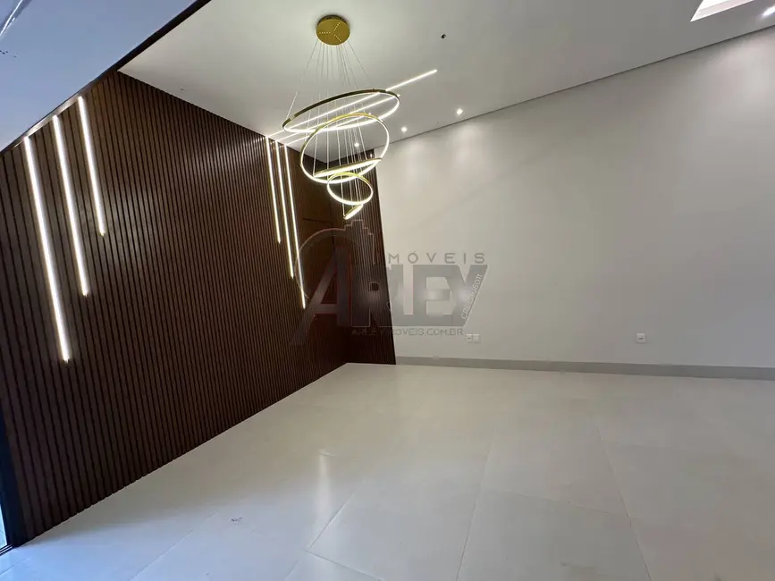 Foto 9 de Casa de Condomínio com 3 quartos à venda, 300m2 em Morada do Sol, Montes Claros - MG