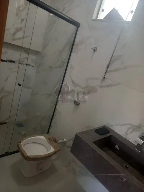 Casa com 4 quartos à venda em Montes Claros - MG - imagem 7 Foto 7 de Casa com 4 quartos à venda em Montes Claros - MG