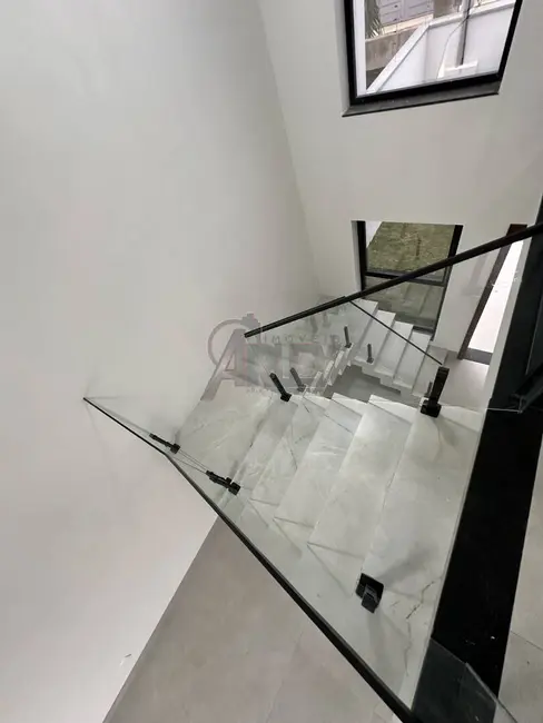 Foto 3 de Casa com 3 quartos à venda em Montes Claros - MG