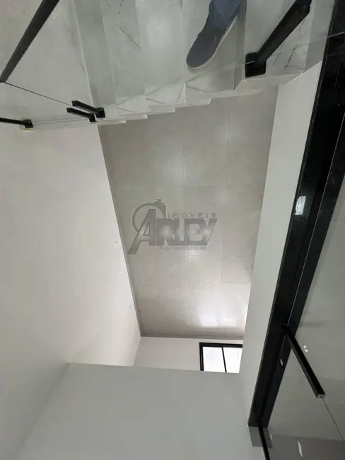 Foto 5 de Casa com 3 quartos à venda em Montes Claros - MG