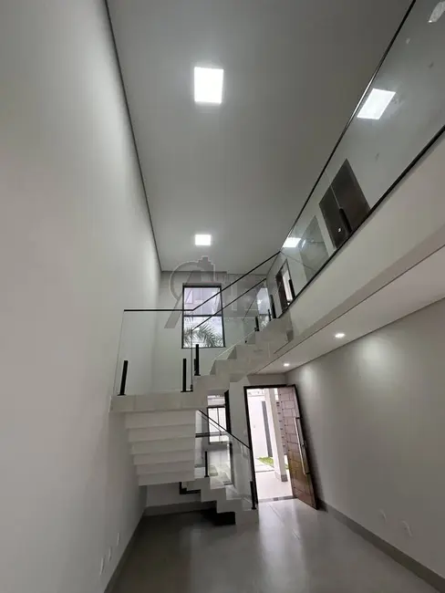 Foto 4 de Casa com 3 quartos à venda em Montes Claros - MG