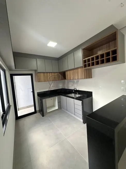 Foto 8 de Casa com 3 quartos à venda, 140m2 em Ibituruna, Montes Claros - MG