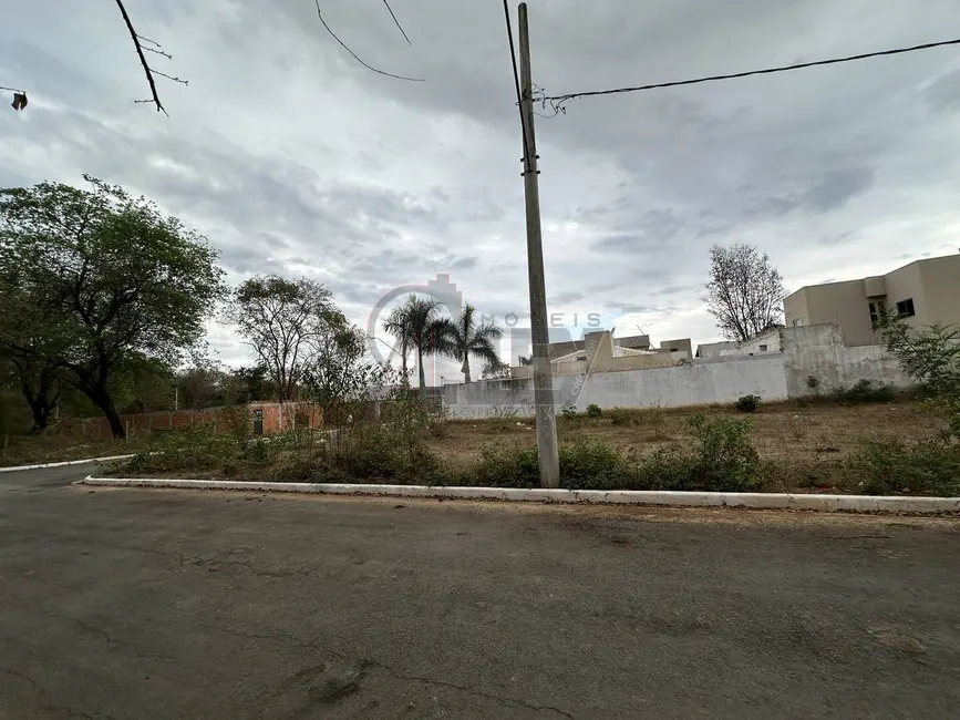 Terreno / Lote à venda, 208m2 em Montes Claros - MG - imagem 4 Foto 4 de Terreno / Lote à venda, 208m2 em Montes Claros - MG