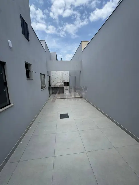 Foto 7 de Casa com 3 quartos à venda, 135m2 em Maracanã, Montes Claros - MG