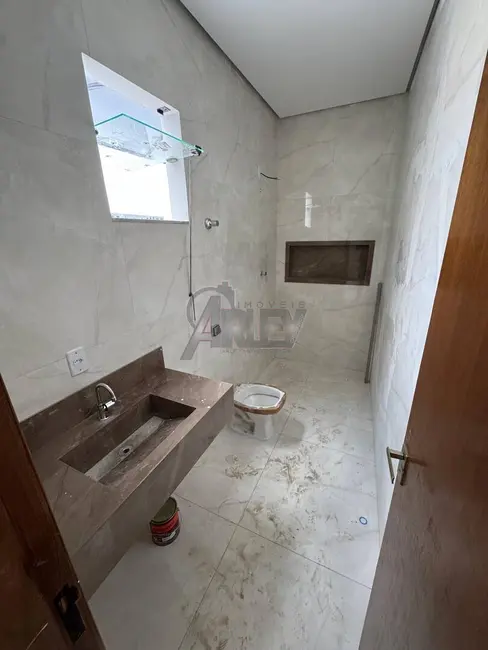 Foto 8 de Casa com 3 quartos à venda, 135m2 em Maracanã, Montes Claros - MG