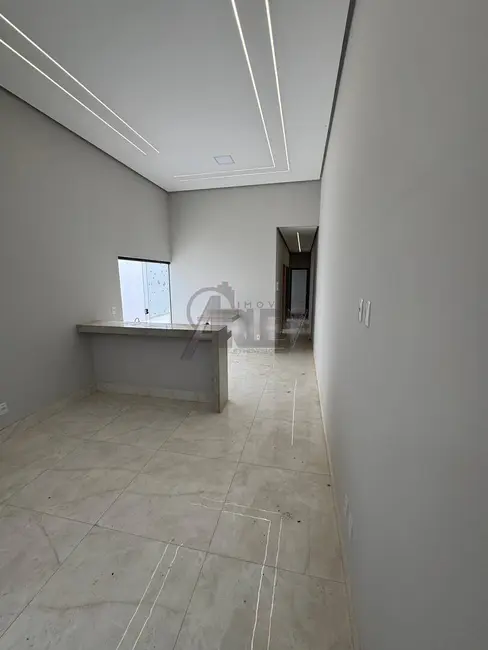 Foto 3 de Casa com 3 quartos à venda, 135m2 em Maracanã, Montes Claros - MG