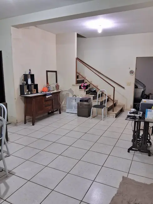 Foto 3 de Casa com 4 quartos à venda em São Judas Tadeu, Montes Claros - MG