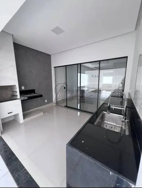 Foto 4 de Casa com 3 quartos à venda em Todos os Santos, Montes Claros - MG