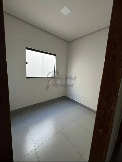 Foto 7 de Casa com 3 quartos à venda, 120m2 em Jardim Primavera, Montes Claros - MG