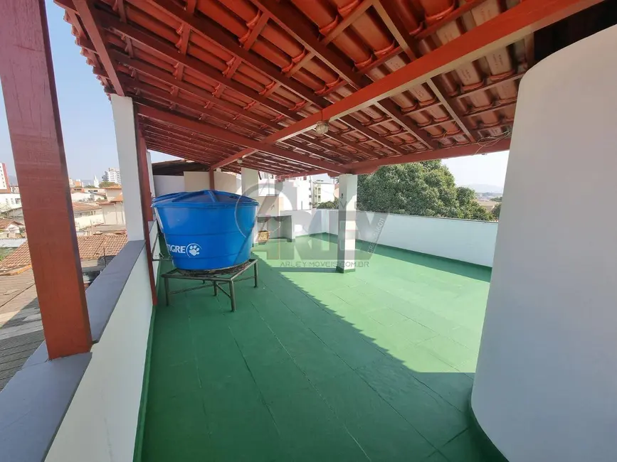 Foto 3 de Casa com 2 quartos à venda em Centro, Montes Claros - MG