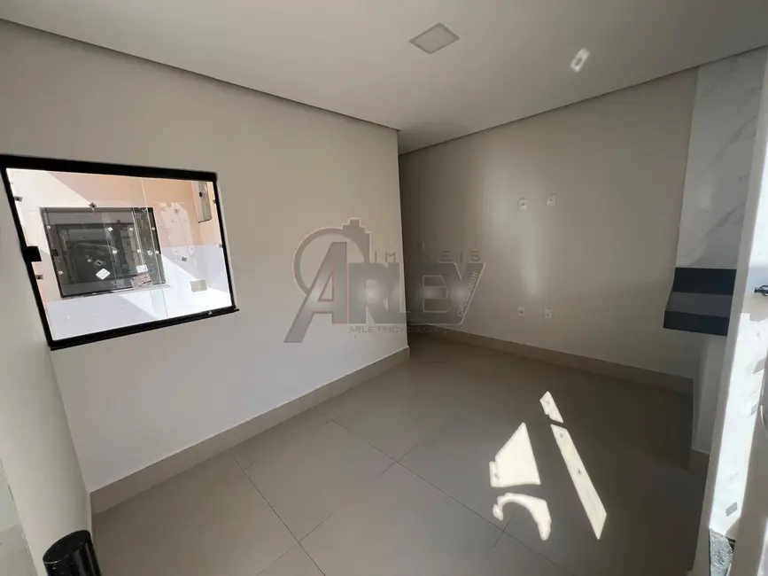 Casa com 2 quartos à venda em Jardim Olímpico, Montes Claros - MG - imagem 2 Foto 2 de Casa com 2 quartos à venda em Jardim Olímpico, Montes Claros - MG