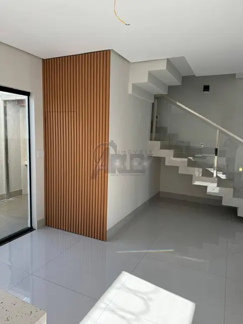 Casa de Condomínio com 3 quartos à venda, 120m2 em Morada do Sol, Montes Claros - MG - imagem 8 Foto 8 de Casa de Condomínio com 3 quartos à venda, 120m2 em Morada do Sol, Montes Claros - MG