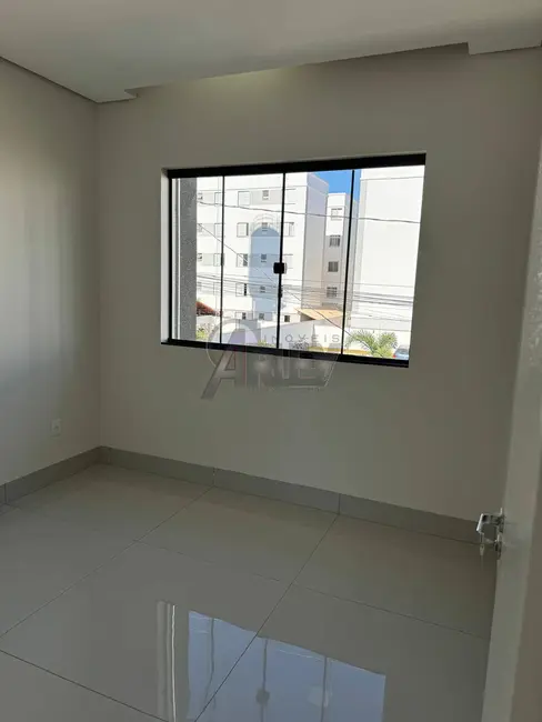 Casa de Condomínio com 3 quartos à venda, 120m2 em Morada do Sol, Montes Claros - MG - imagem 7 Foto 7 de Casa de Condomínio com 3 quartos à venda, 120m2 em Morada do Sol, Montes Claros - MG