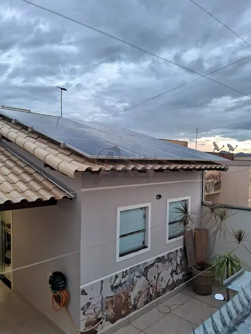 Casa com 3 quartos à venda, 175m2 em Belvedere, Montes Claros - MG - imagem 3 Foto 3 de Casa com 3 quartos à venda, 175m2 em Belvedere, Montes Claros - MG