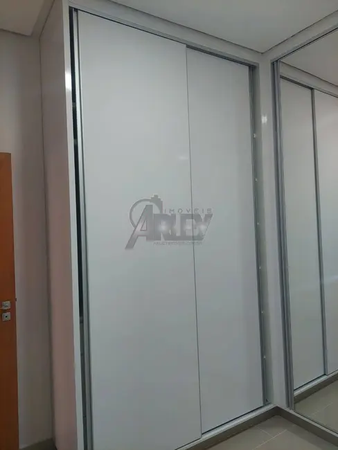 Foto 8 de Casa com 5 quartos à venda em Jardim Liberdade, Montes Claros - MG