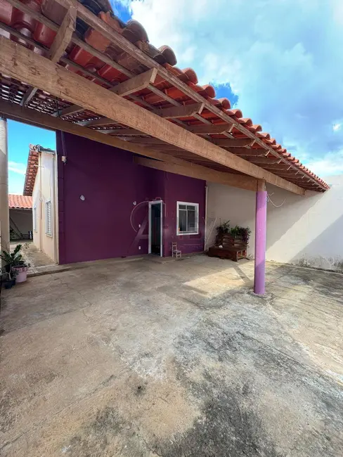 Casa com 2 quartos à venda, 150m2 em Jaraguá, Montes Claros - MG - imagem 3 Foto 3 de Casa com 2 quartos à venda, 150m2 em Jaraguá, Montes Claros - MG