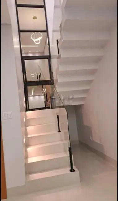 Foto 7 de Casa com 3 quartos à venda, 200m2 em Montes Claros - MG