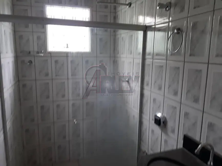 Casa com 4 quartos à venda, 150m2 em Maracanã, Montes Claros - MG - imagem 3 Foto 3 de Casa com 4 quartos à venda, 150m2 em Maracanã, Montes Claros - MG