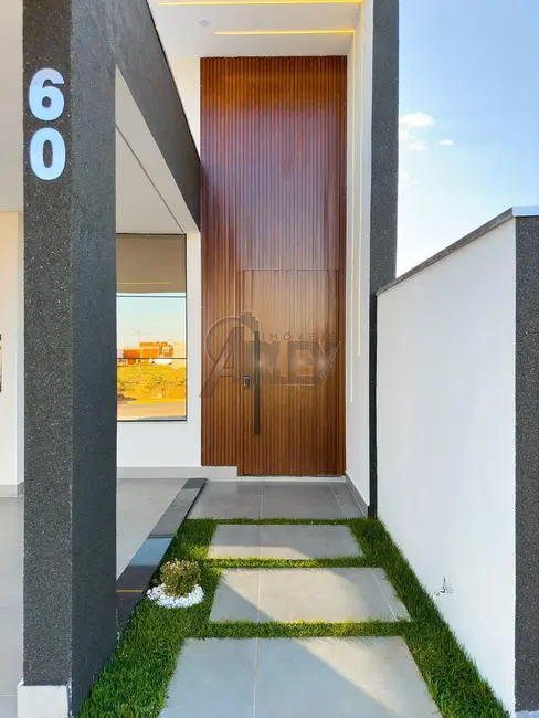 Foto 5 de Casa com 3 quartos à venda, 180m2 em Montes Claros - MG