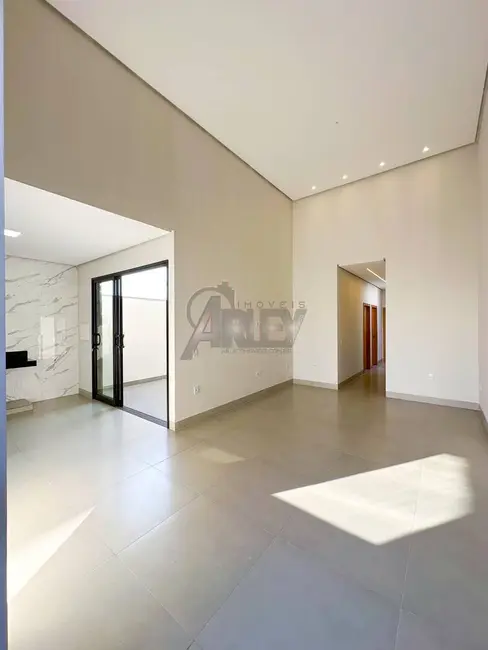 Foto 3 de Casa com 3 quartos à venda, 180m2 em Montes Claros - MG