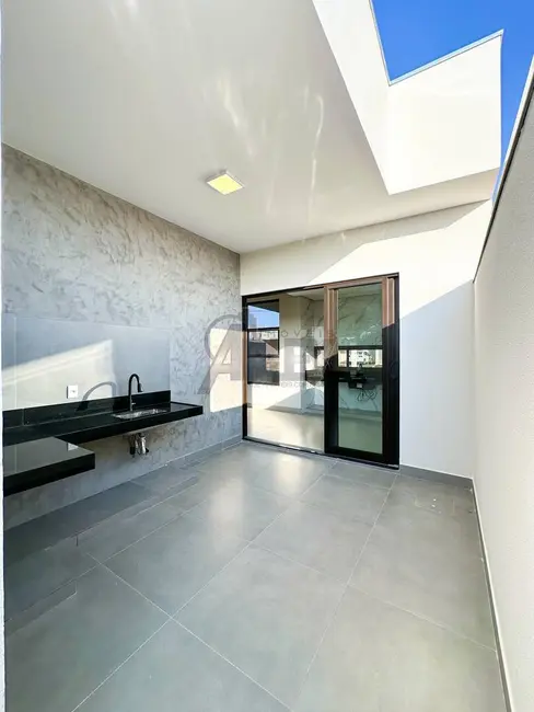 Foto 8 de Casa com 3 quartos à venda, 180m2 em Montes Claros - MG