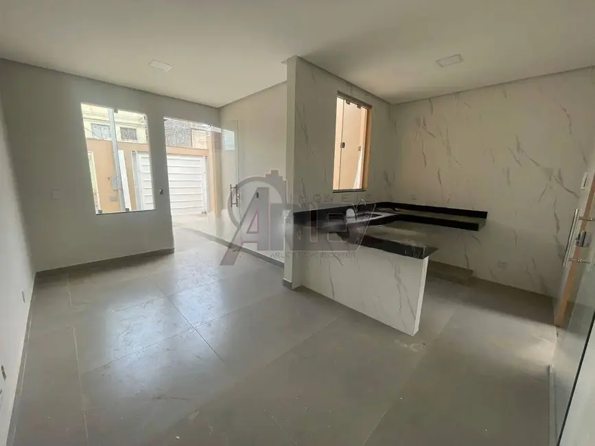 Casa com 2 quartos à venda, 100m2 em Vila Campos, Montes Claros - MG - imagem 9 Foto 9 de Casa com 2 quartos à venda, 100m2 em Vila Campos, Montes Claros - MG