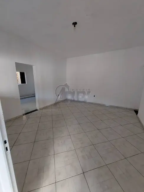 Foto 6 de Casa com 2 quartos à venda, 243m2 em Novo Delfino, Montes Claros - MG